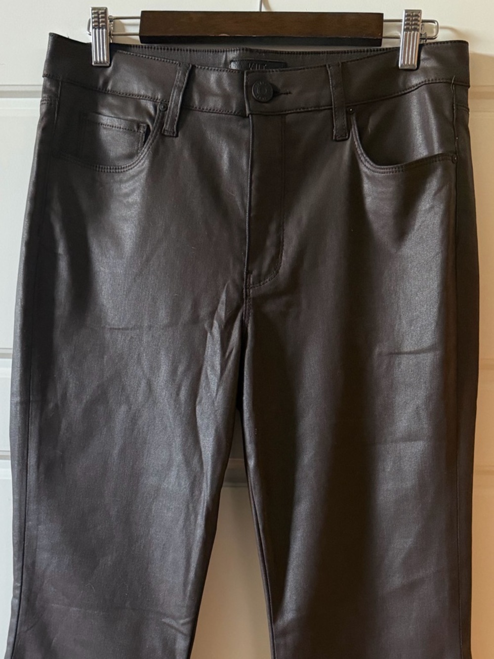 Kut From The Kloth Brown‎ Faux Leather Flare Pants Size 10 Y2K Retro Indie - Picture 3 of 13